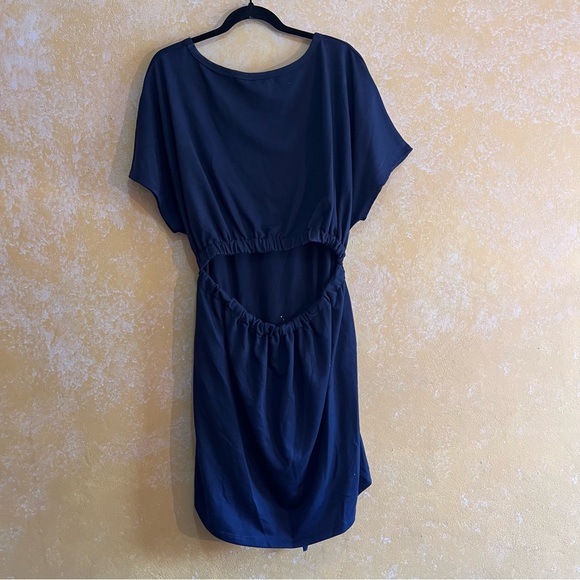 Fashion Nova Everyday Dress - Picture 2 of 4